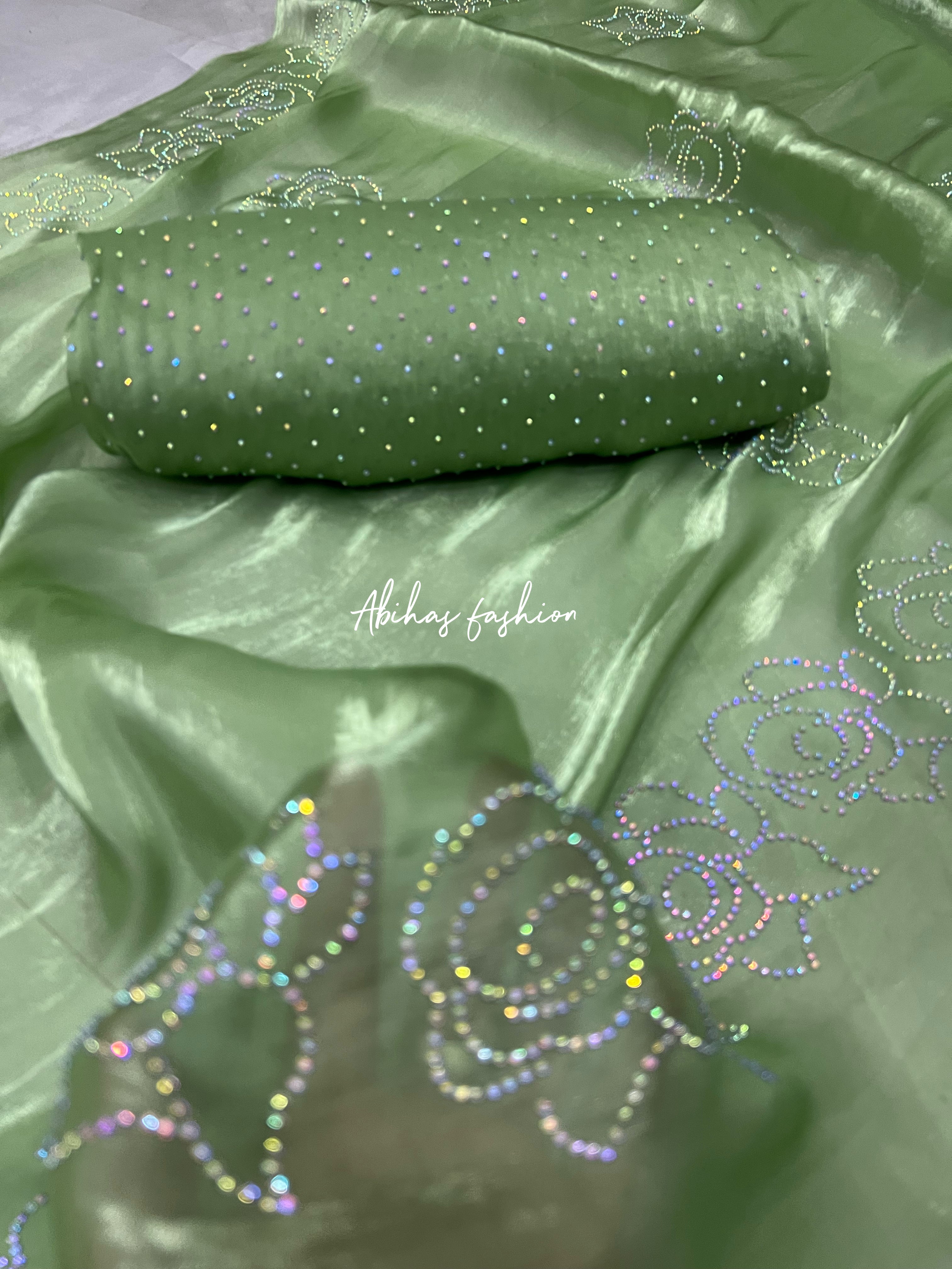 NEW SHEESHA SILK (PISTA)-GREEN