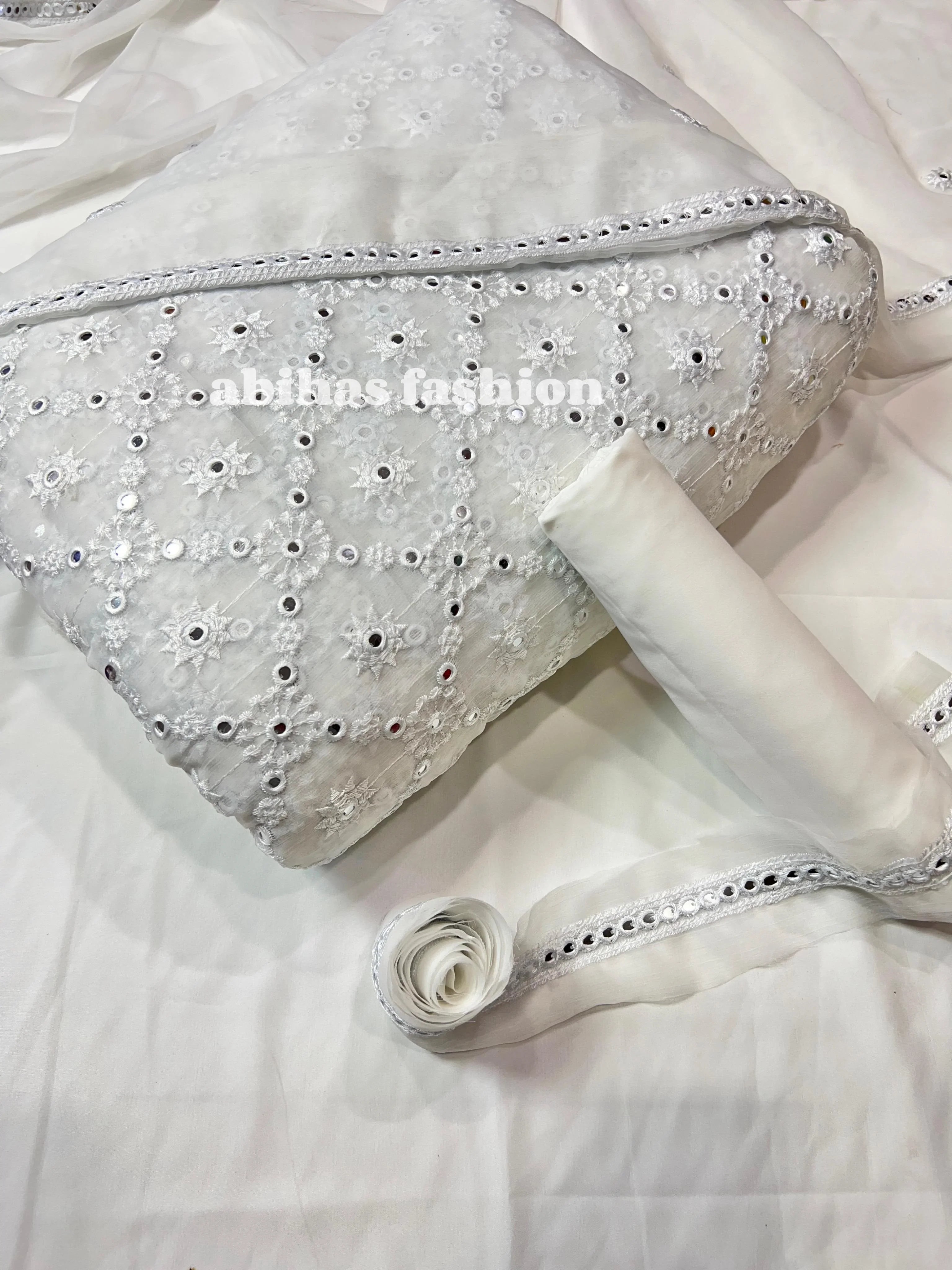 🔥 Chikan Kari Design – Soft Chiffon Luxury Collection 🔥 (WHITE)