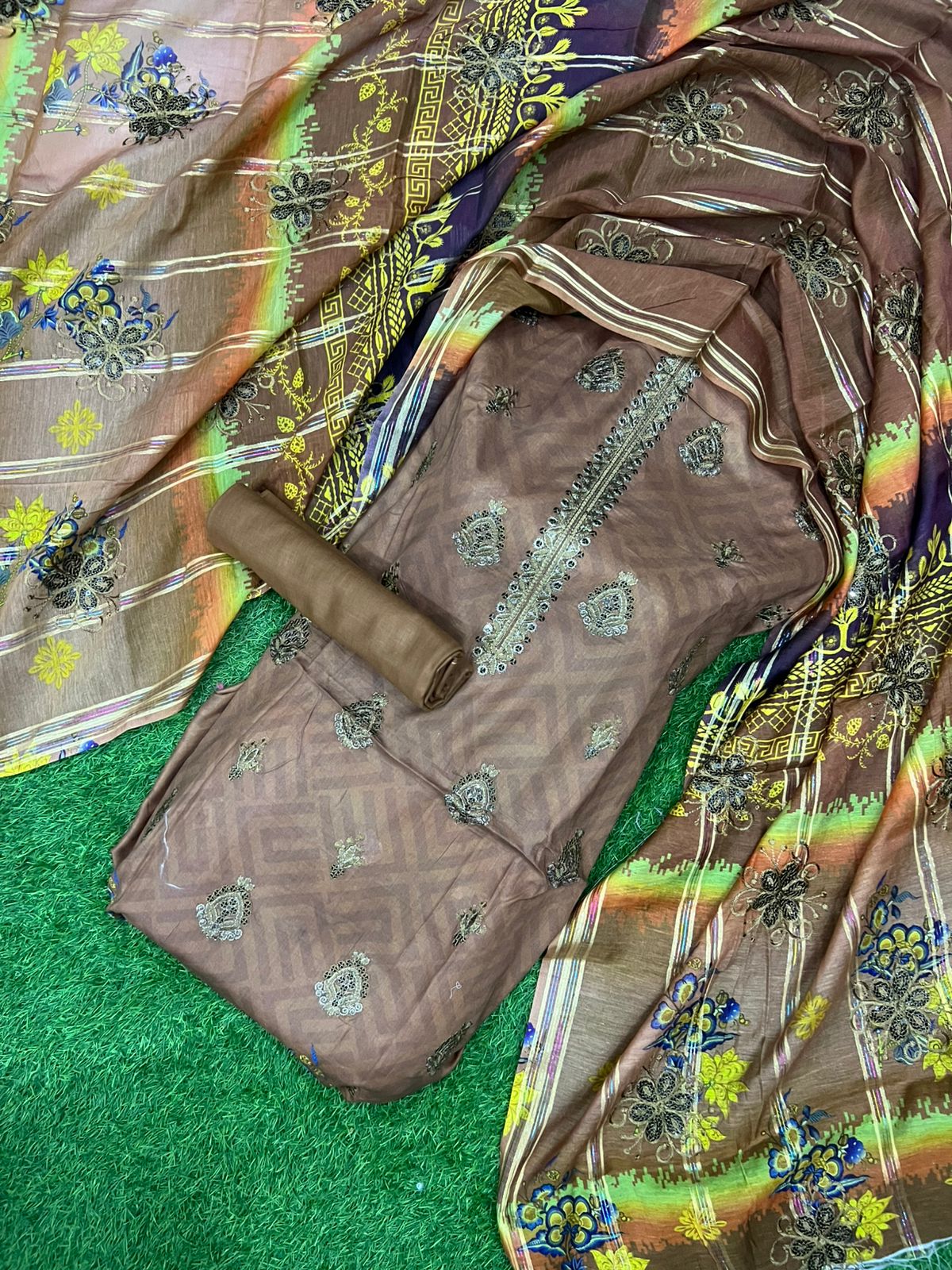 🌿✨ **PURE LAWN COLLECTION** ✨🌿 - Abihas Fashion