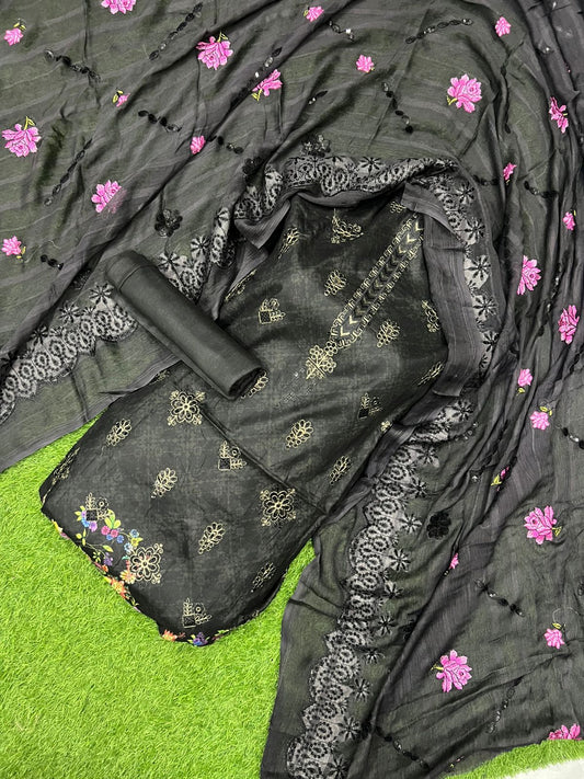 💥 90/70 Heavy Embroidery Printed Lawn – 3 Piece Suit