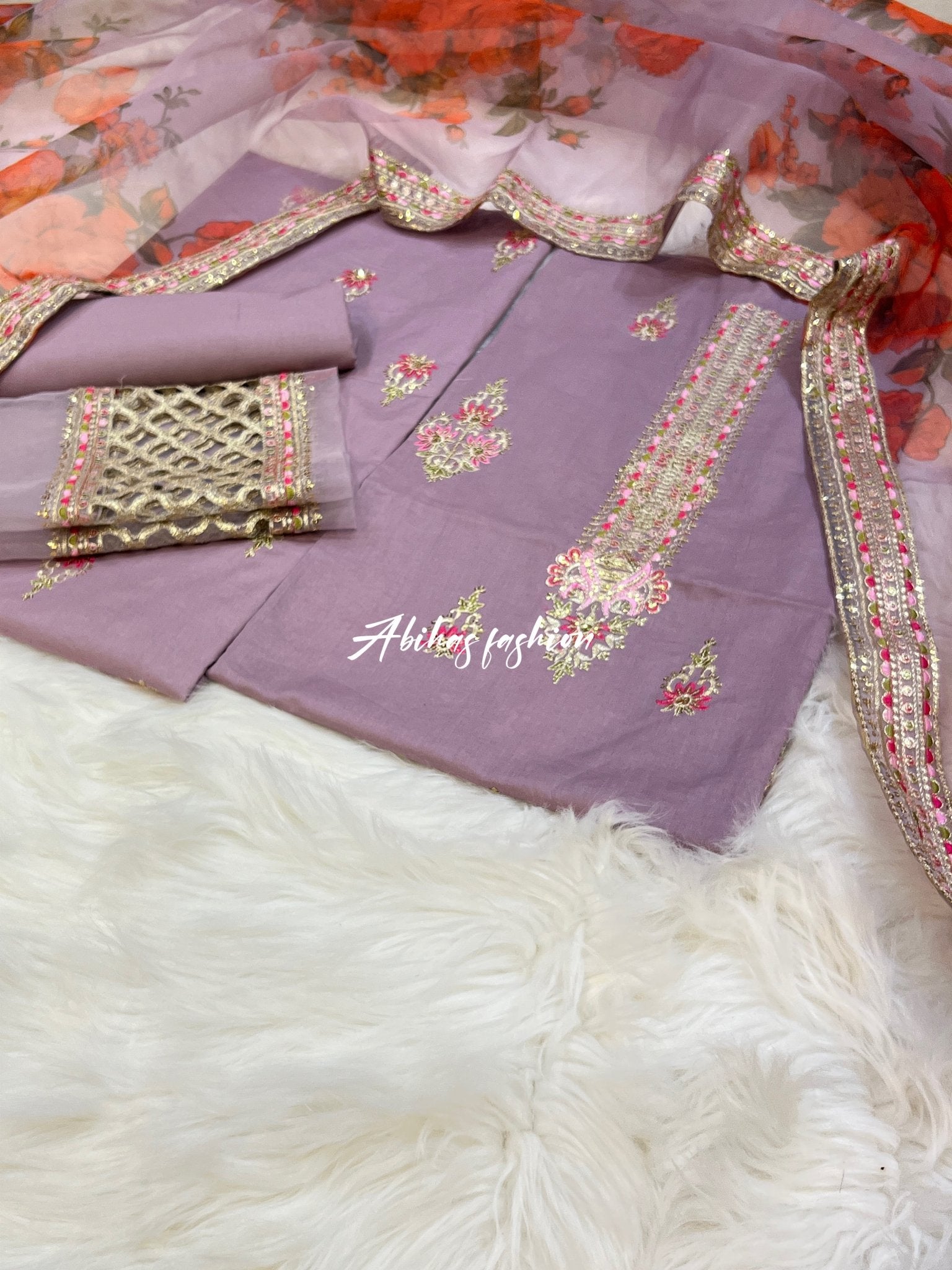 Breeza LAWN 90/70 Premium Collection (lailek) - Abihas Fashion